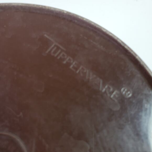 Vintage Tupperware Brown Mushroom Servalier w/ Lid 805-12 - Picture 8 of 9